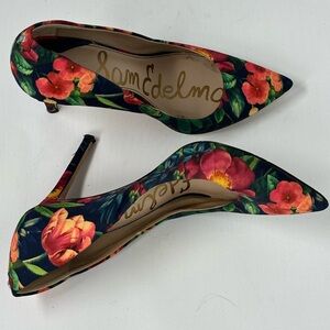 Floral Sam Edelman heels.